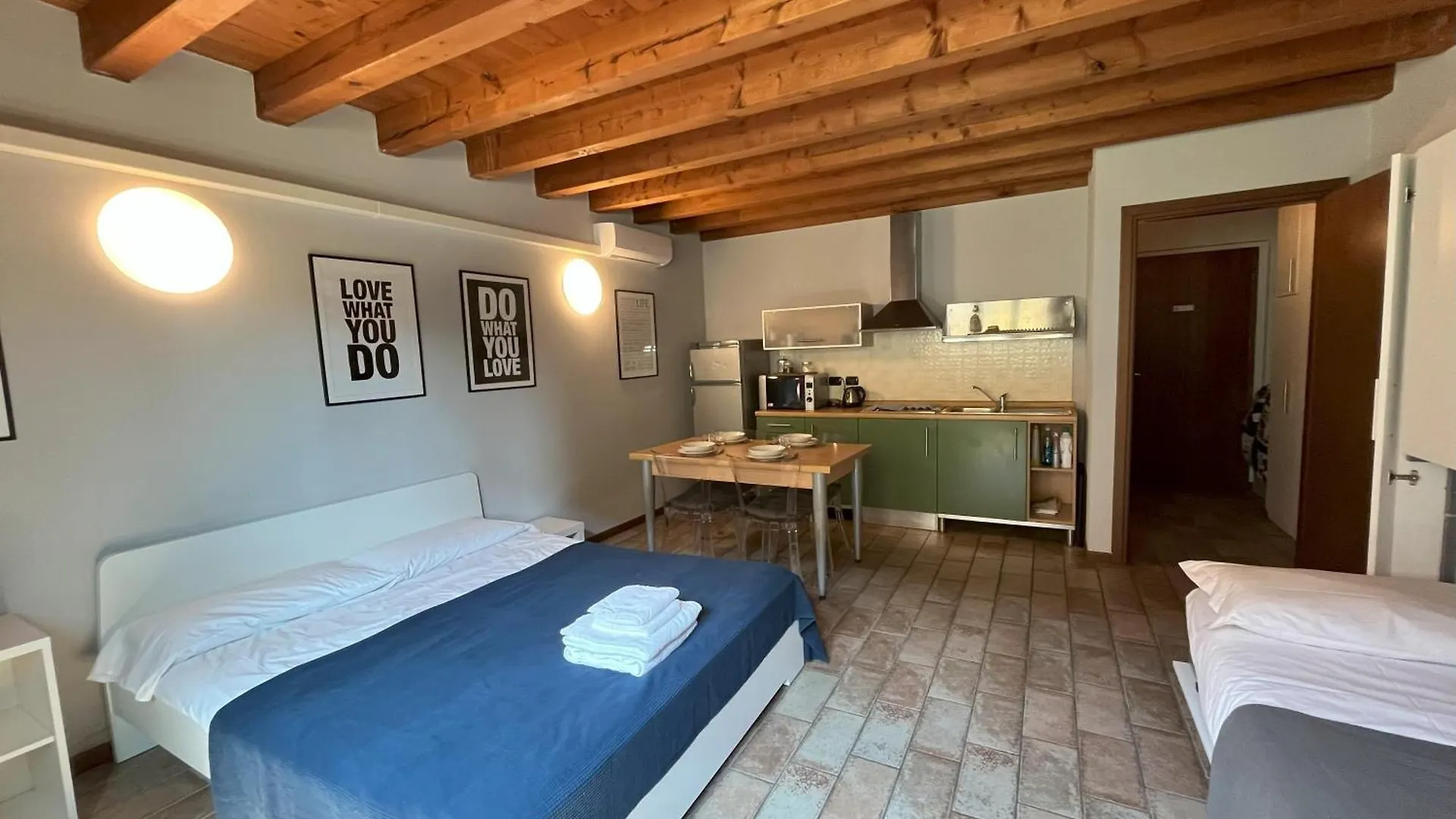 Cozy Flat + Parking Close To City Center/Airport Bérgamo Itália